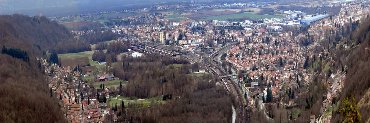 Image Constructeur terrain padel Ambérieu-en-Bugey