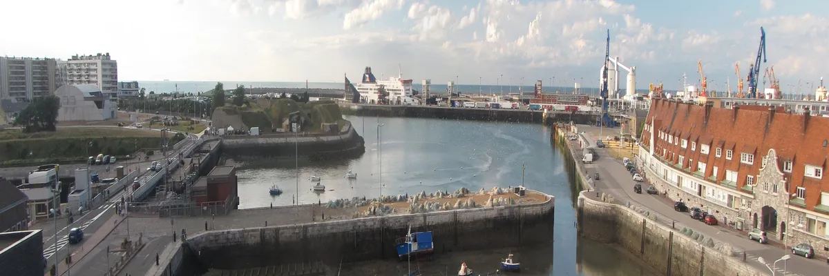 Image Constructeur terrain padel Calais