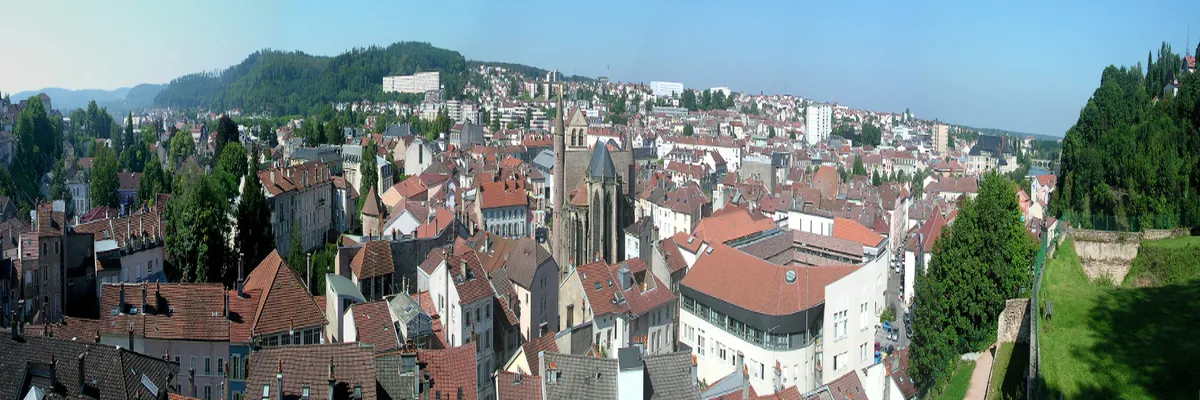 image-constructeur-terrain-padel-epinal.webp Image Constructeur terrain padel Épinal