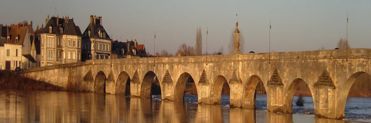 image-constructeur-terrain-padel-nievre.webp Image Constructeur terrain padel Nièvre