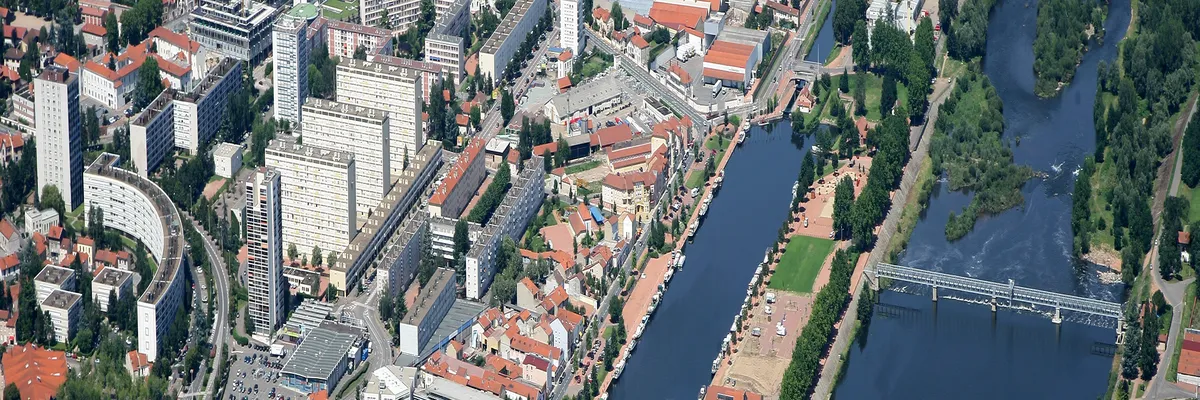 Image Constructeur terrain padel Roanne