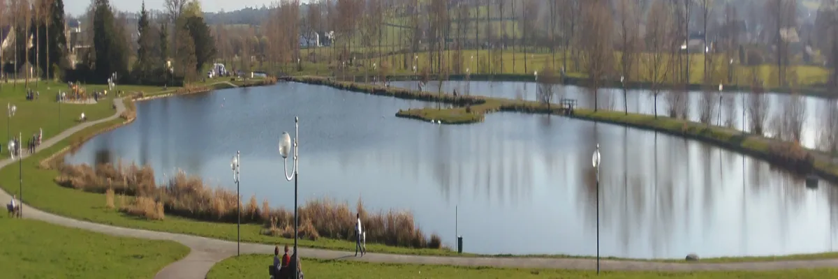 Image Constructeur terrain padel Saint-Hilaire-du-Harcouët