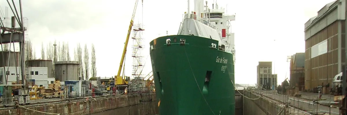 Image Constructeur terrain padel Saint-Nazaire