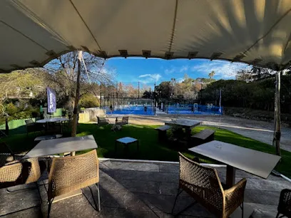 Image de ALL IN PADEL Mougins | Club de padel by Jo-Wilfried Tsonga & Thierry Ascione