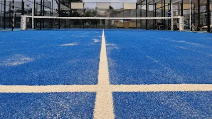 Image de Fournisseur Terrain Padel x WeOui. Padel