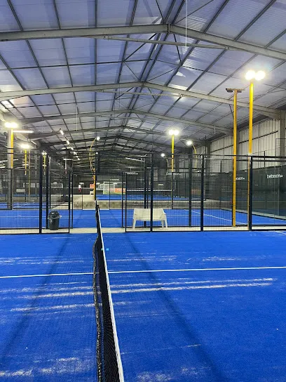 Image de UrbanPadel - Club de Padel Lyon Dardilly