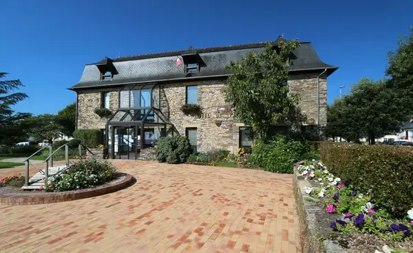 Fabricant Padel Constructeur terrain padel Laillé