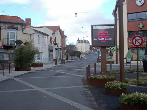 Fabricant Padel Constructeur terrain padel Le Cendre