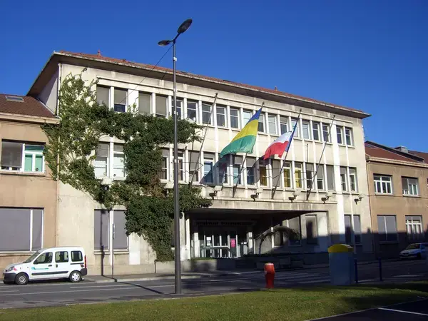 Fabricant Padel Constructeur terrain padel Saint-Martin-d'Hères