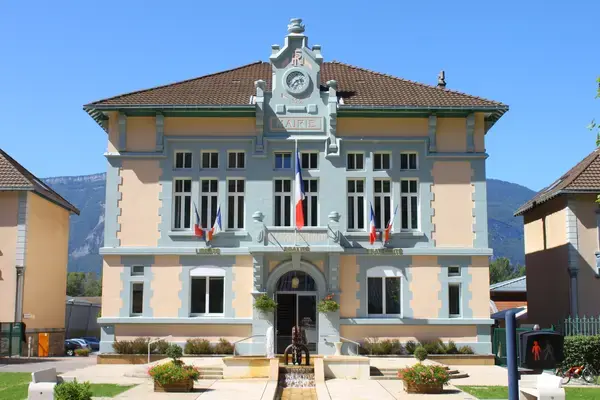 Fabricant Padel Constructeur terrain padel Villard-Bonnot